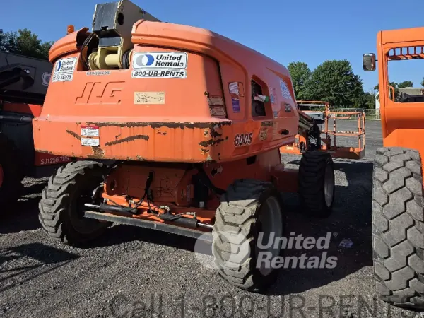 2018 JLG 600S