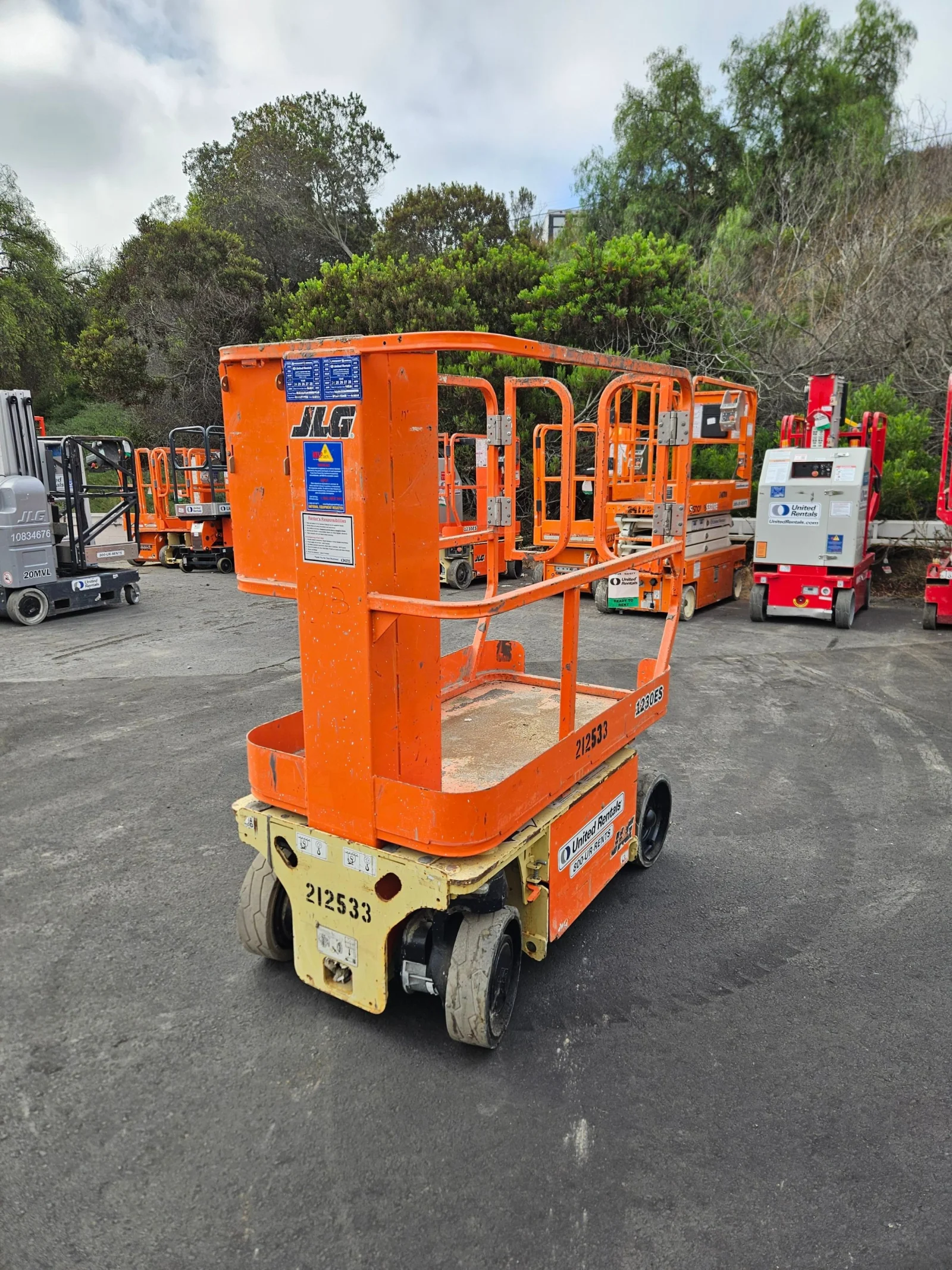 2018 JLG 1230ES Self-Propelled One-Person
