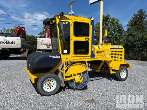 2024 Superior Broom DT74J