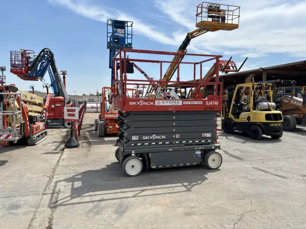 2020 Skyjack SJ4740