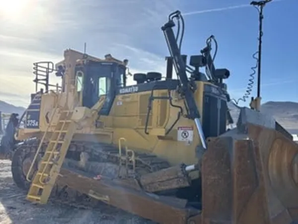 2021 Komatsu D375A-8