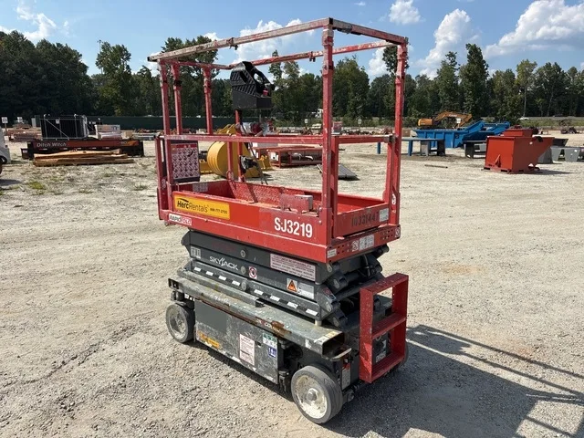 2021 Skyjack SJ3219