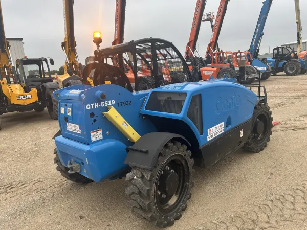2022 Genie GTH-5519