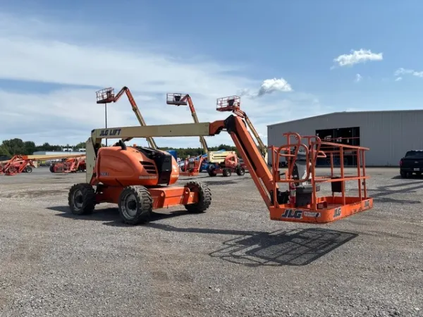 2018 JLG 600AJ