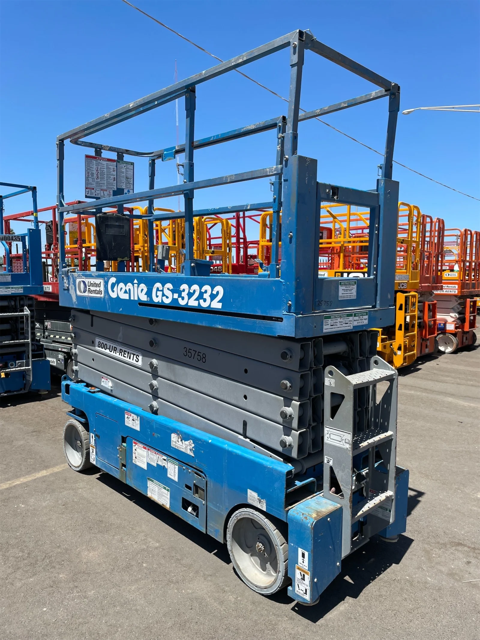 2016 Genie GS-3232