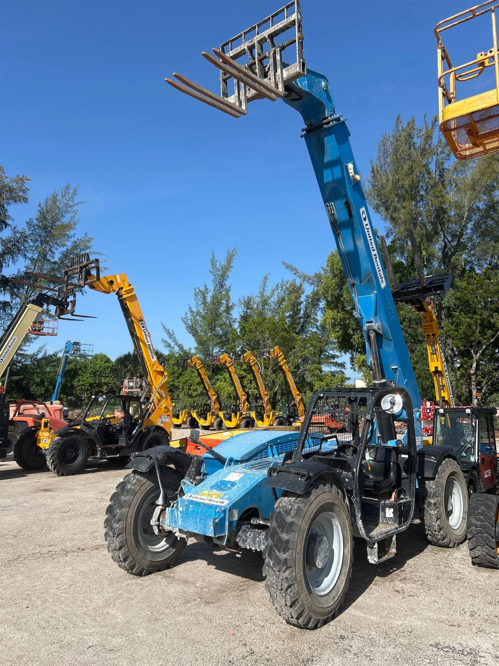 2016 Genie GTH-844