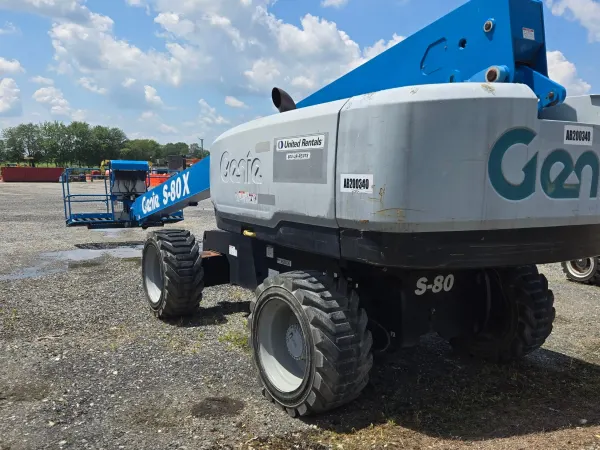 2017 Genie S-80X