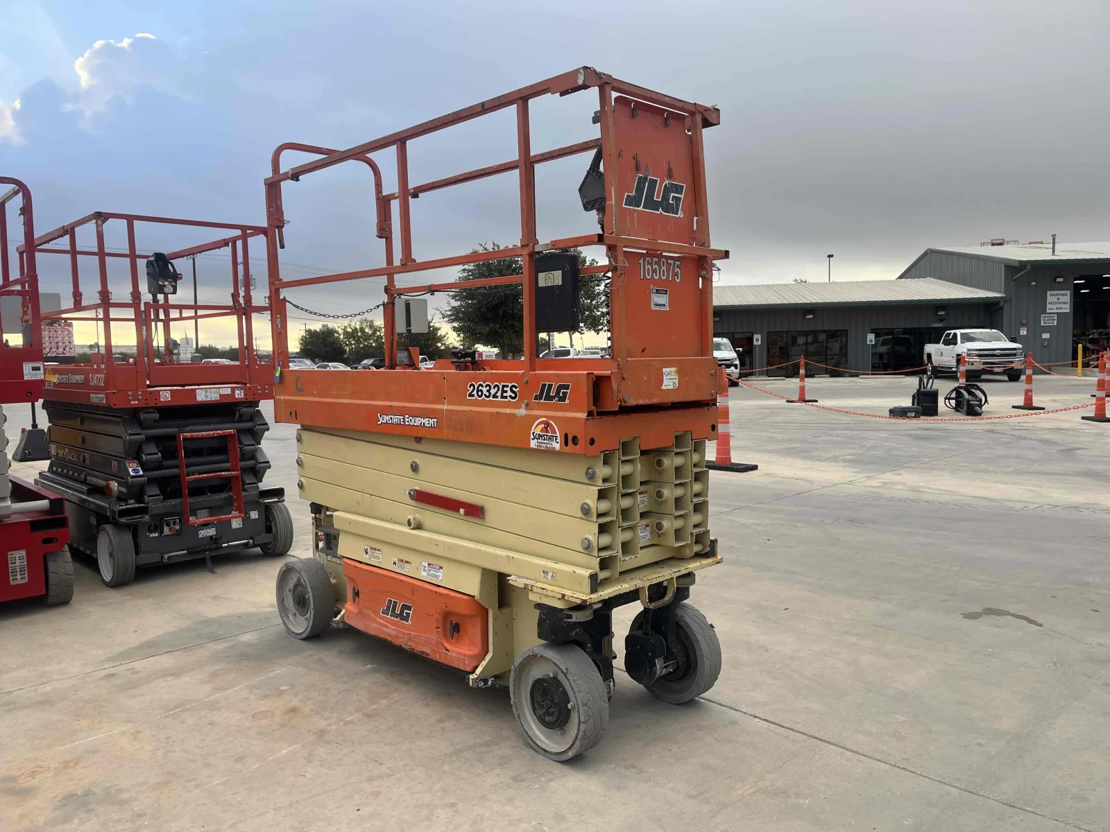 2017 JLG 2632ES