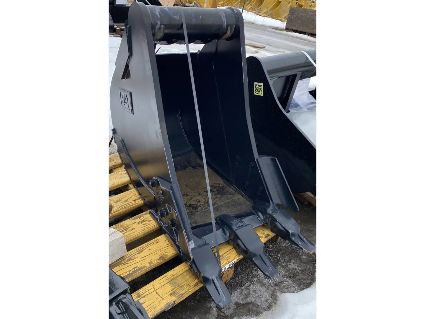 2022 Caterpillar M314F-M322F 24" HEAVY DUTY BUCKET
