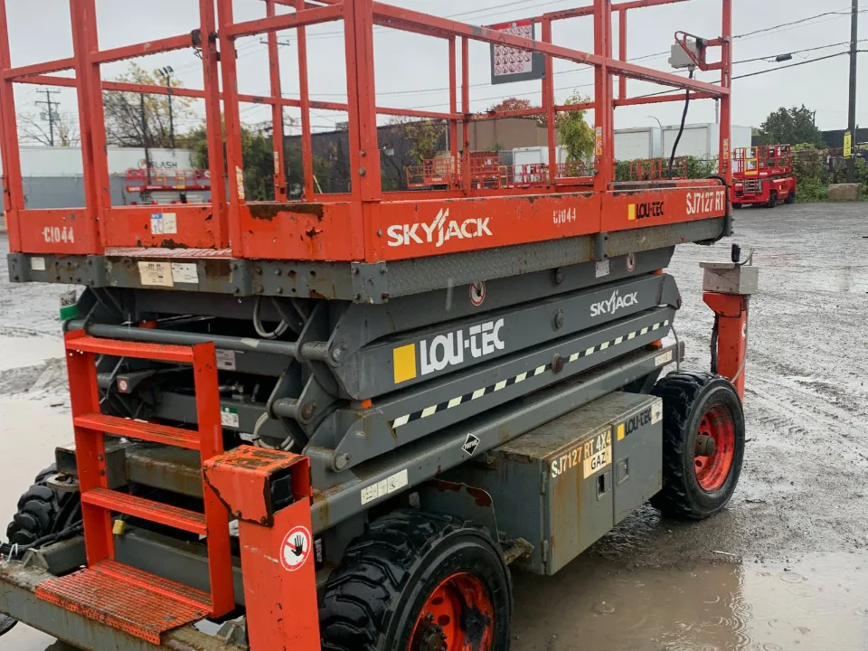 2016 Skyjack SJ7127 RT