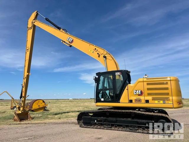 2025 Caterpillar 326