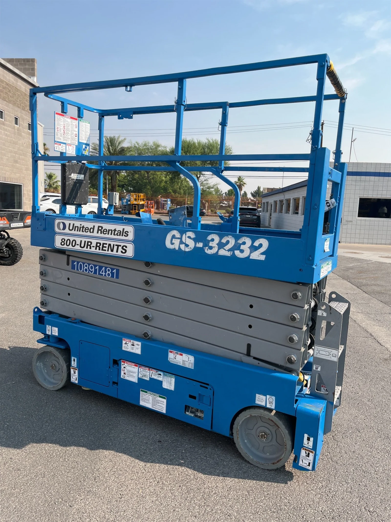 2019 Genie GS-3232