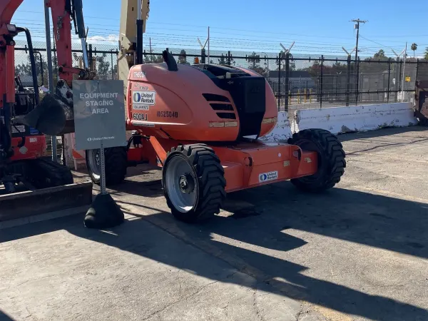 2016 JLG 600AJ Articulating
