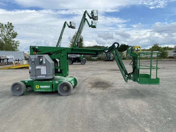 2017 Genie Z-34/22N