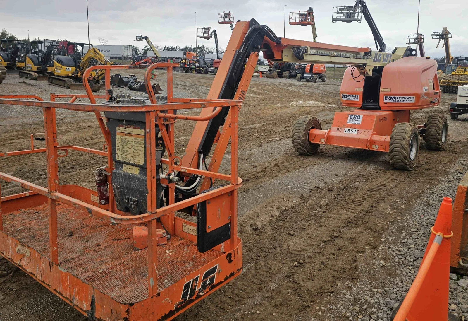 2016 JLG 460SJ
