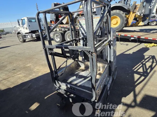 2019 JLG 20MVL Self-Propelled One-Person