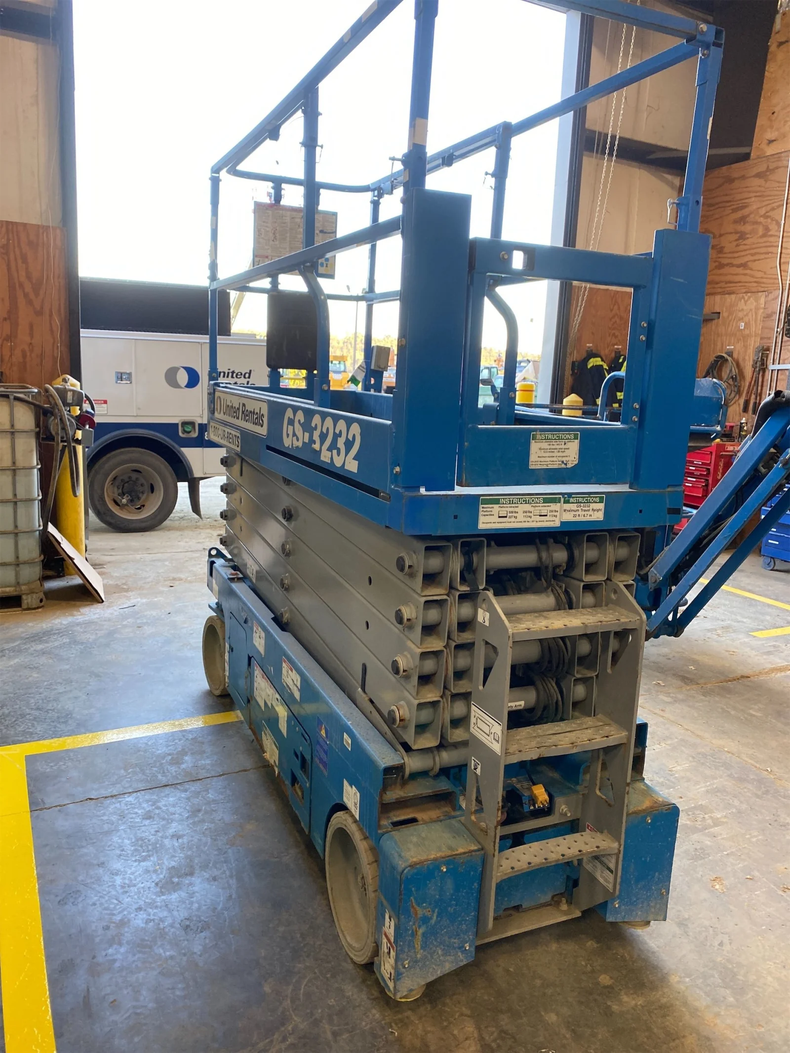 2017 Genie GS-3232