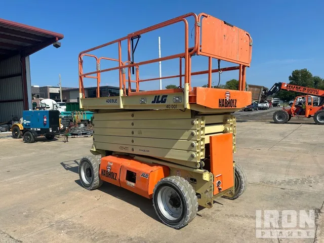2016 JLG 4069LE