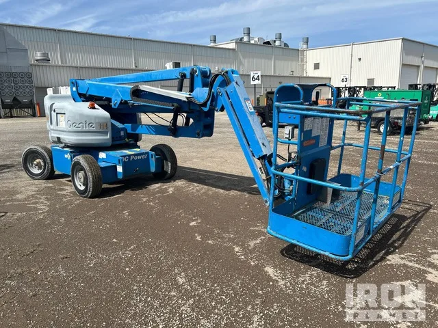 2013 Genie Z-45/25J