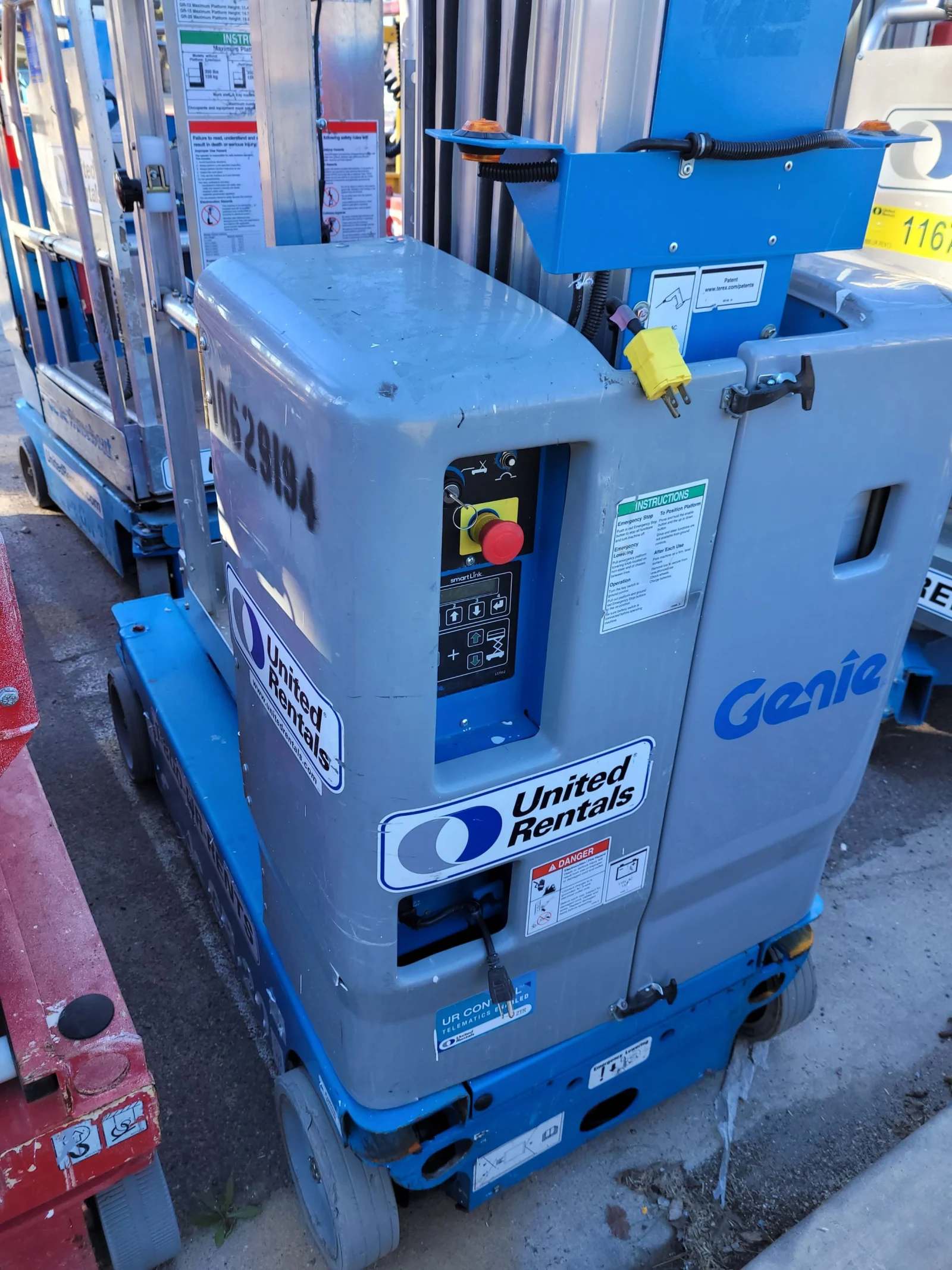 2017 Genie GR-20 Self-Propelled One-Person