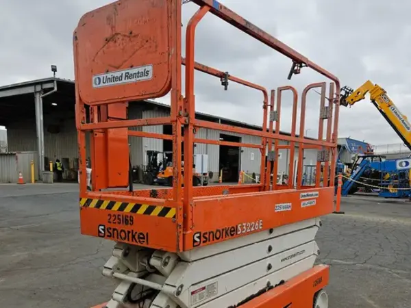 2019 Snorkel S3226E