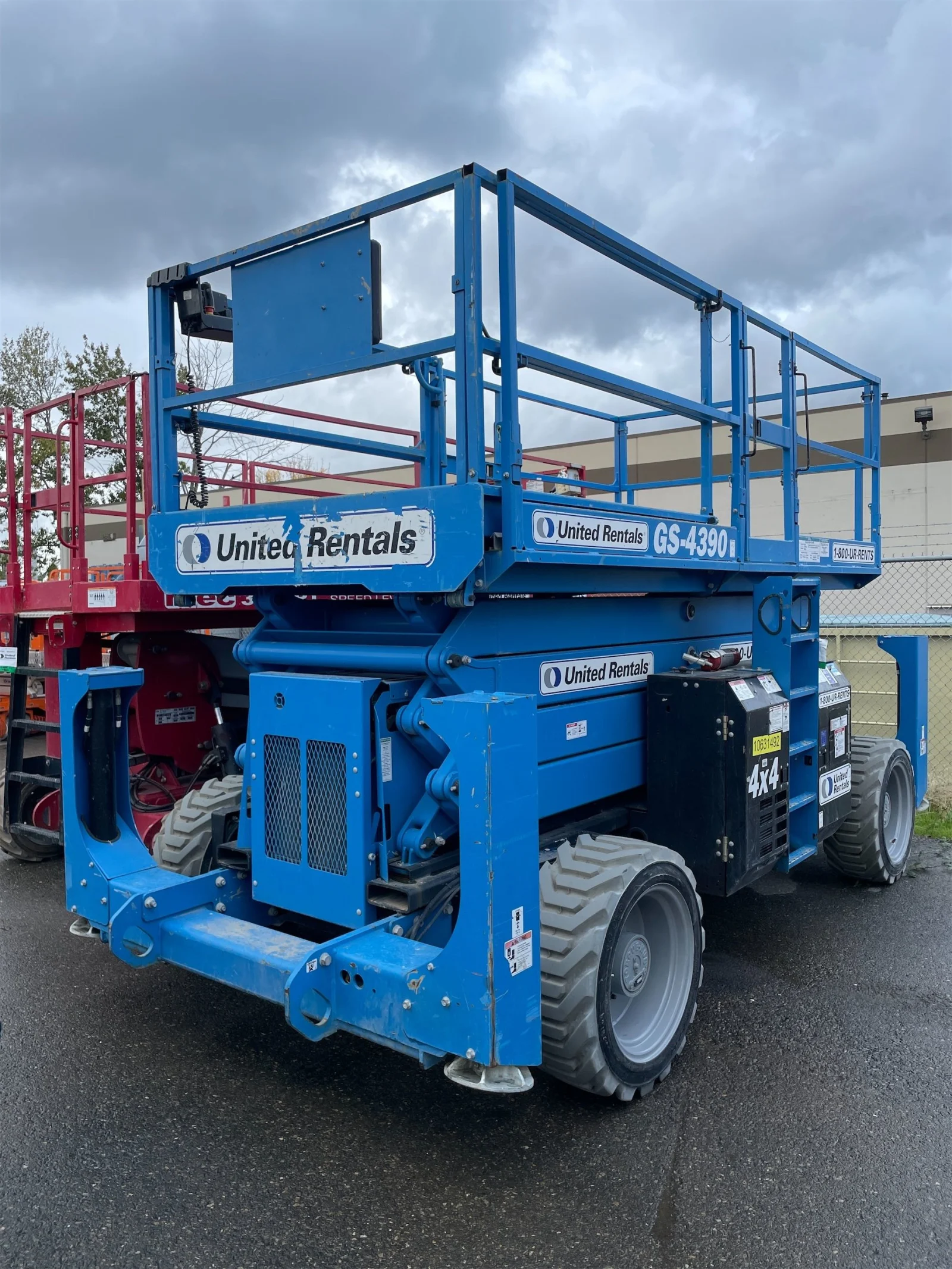 2017 Genie GS-4390 RT Rough Terrain