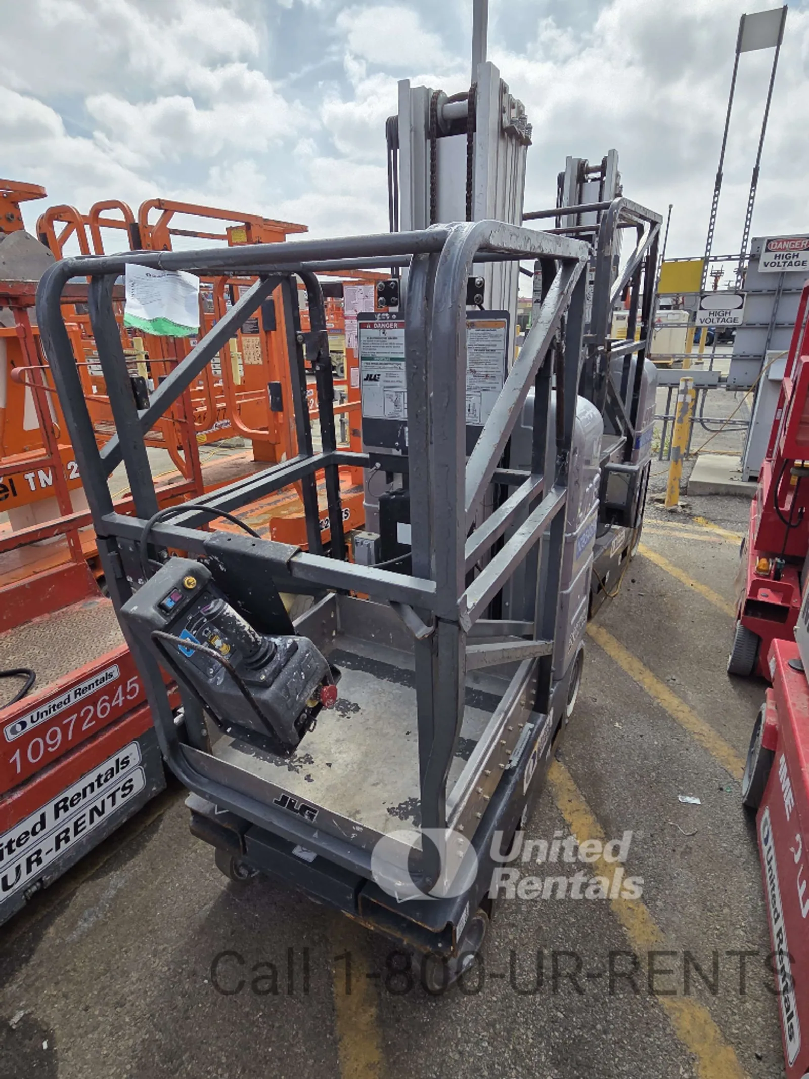 2019 JLG 20MVL Self-Propelled One-Person