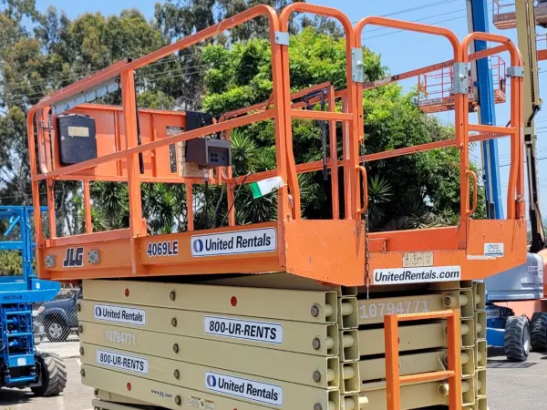 2018 JLG 4069LE