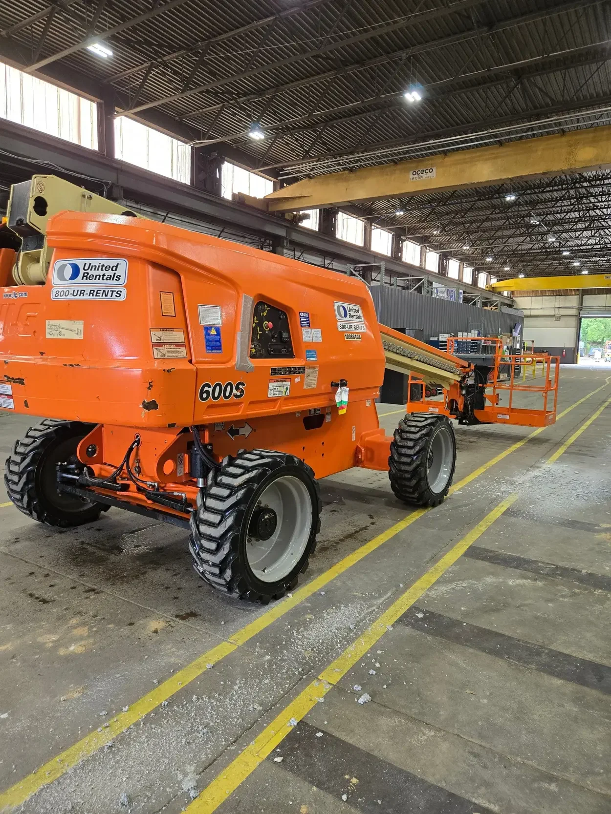 2019 JLG 600S