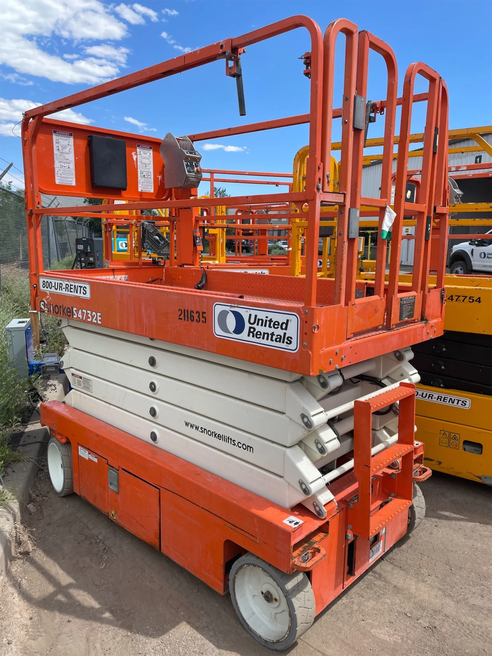 2018 Snorkel S4732E