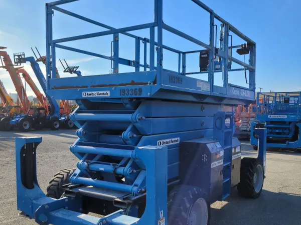 2017 Genie GS-5390 RT Rough Terrain