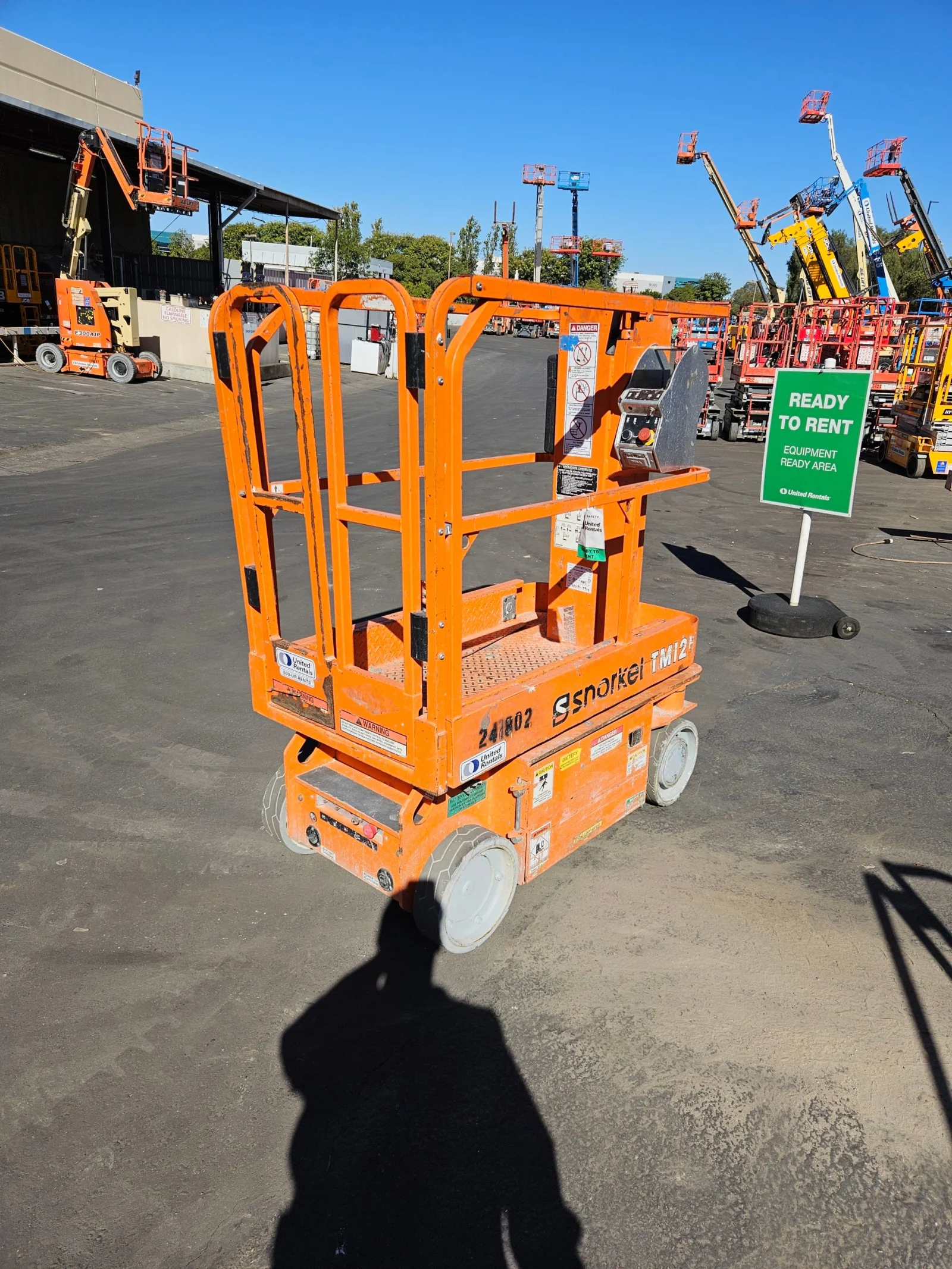 2019 Snorkel TM12E Self-Propelled One-Person