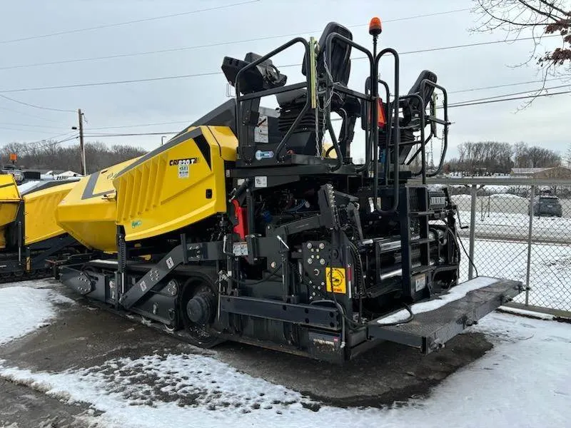 2023 BOMAG CR820T