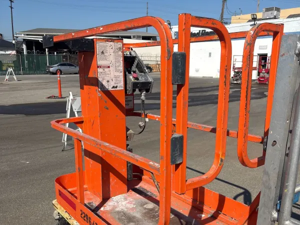 2019 JLG 1230ES Self-Propelled One-Person