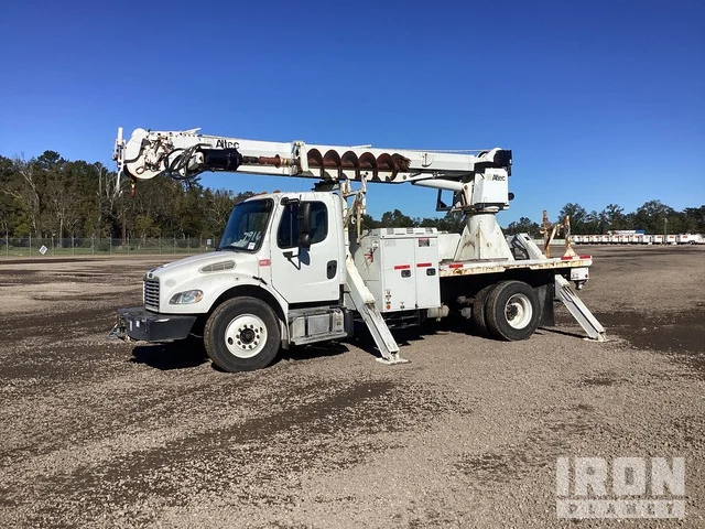 2017 Freightliner M2 106