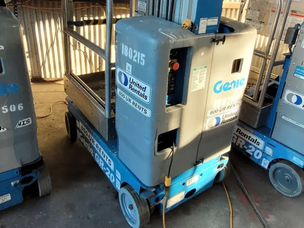 2016 Genie GR-20 Self-Propelled One-Person