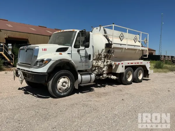2015 International 7400