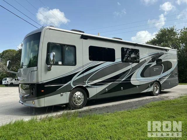 2020 Fleetwood Discovery