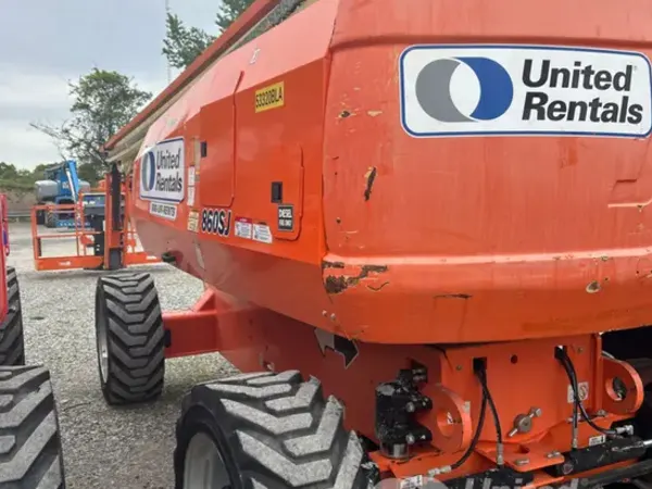 2017 JLG 860SJ