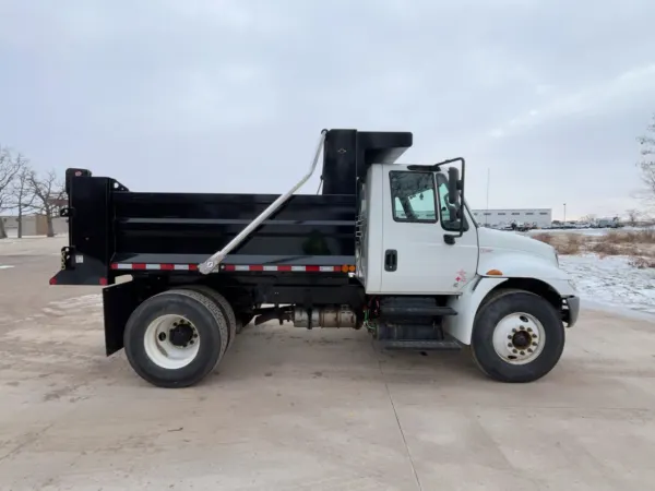 2019 International 4300