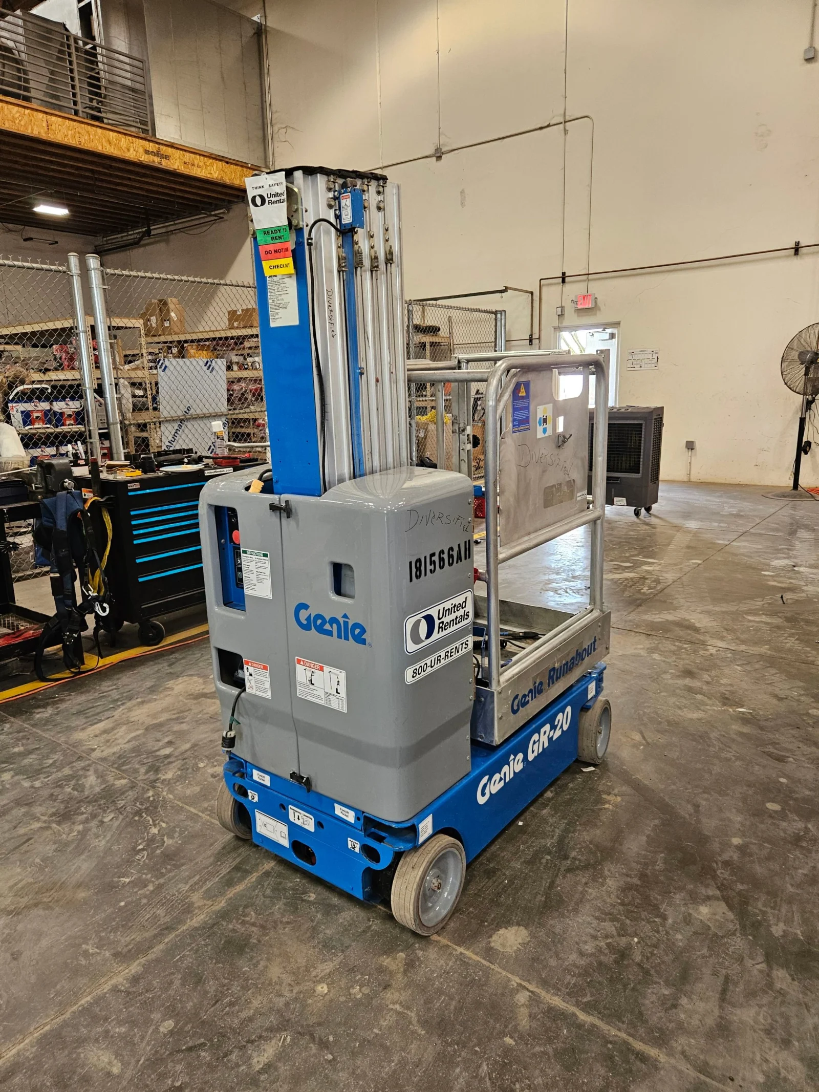2016 Genie GR-20 Self-Propelled One-Person
