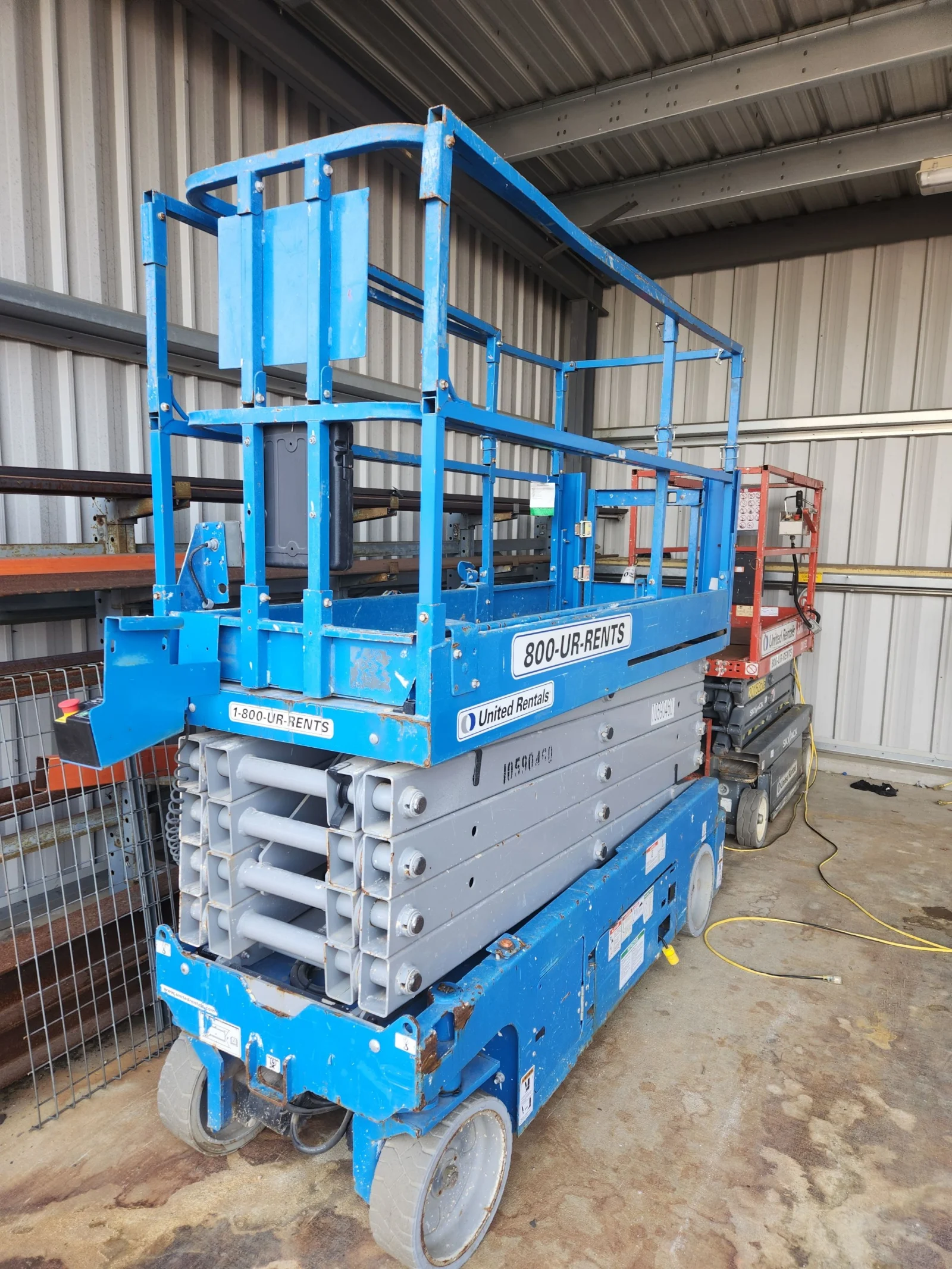2017 Genie GS-3232