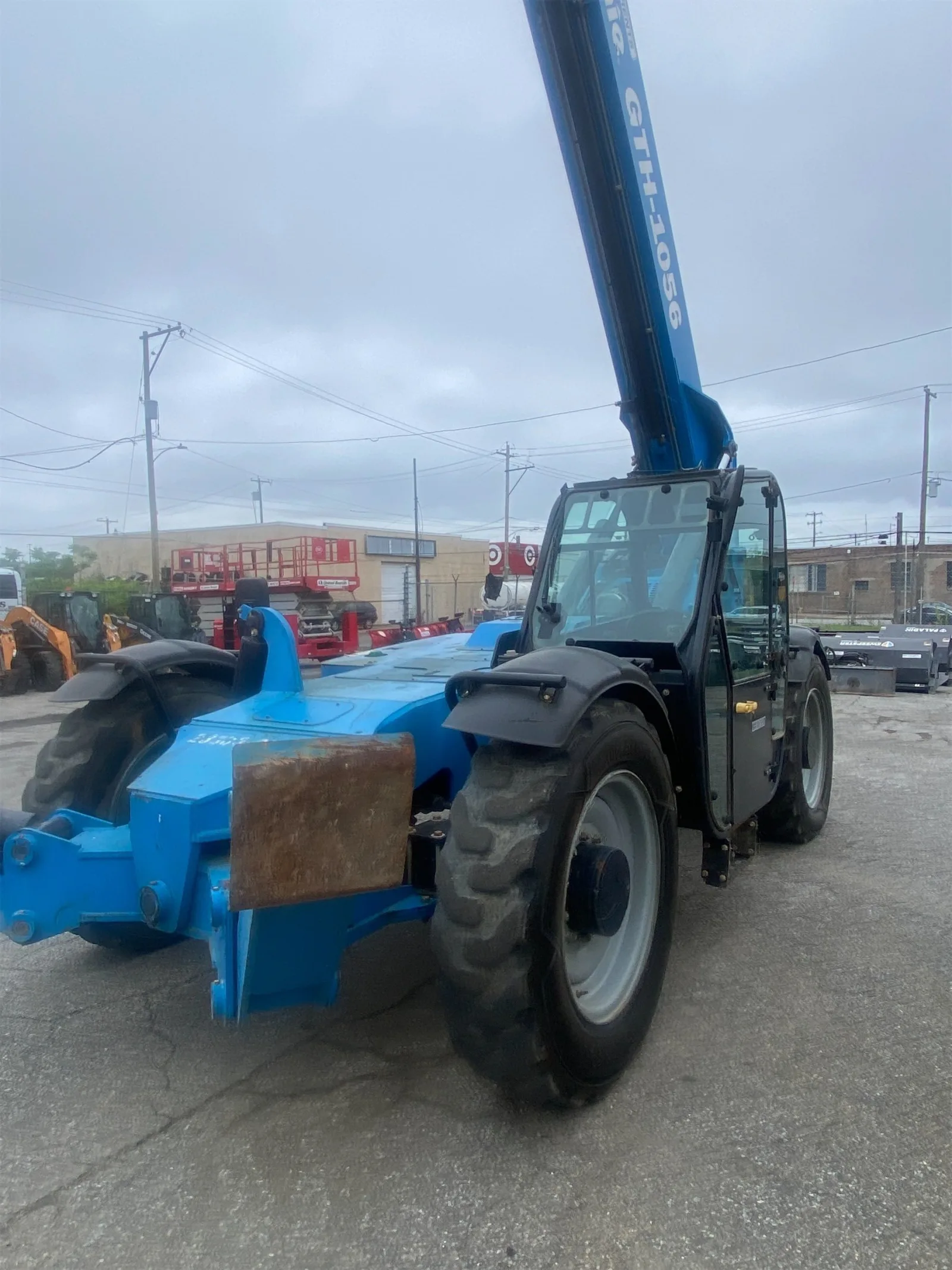 2017 Genie GTH-1056