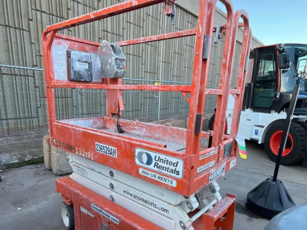 2019 Snorkel S3219E