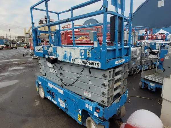 2016 Genie GS-3232