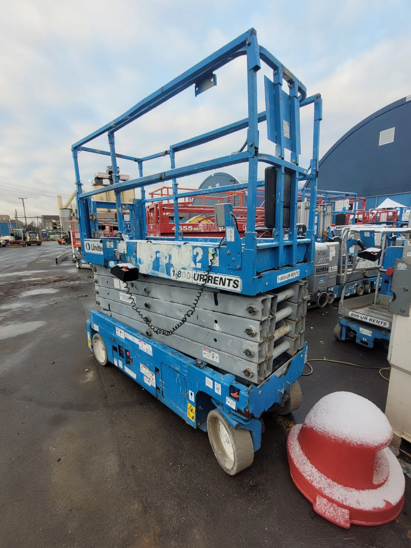 2016 Genie GS-3232