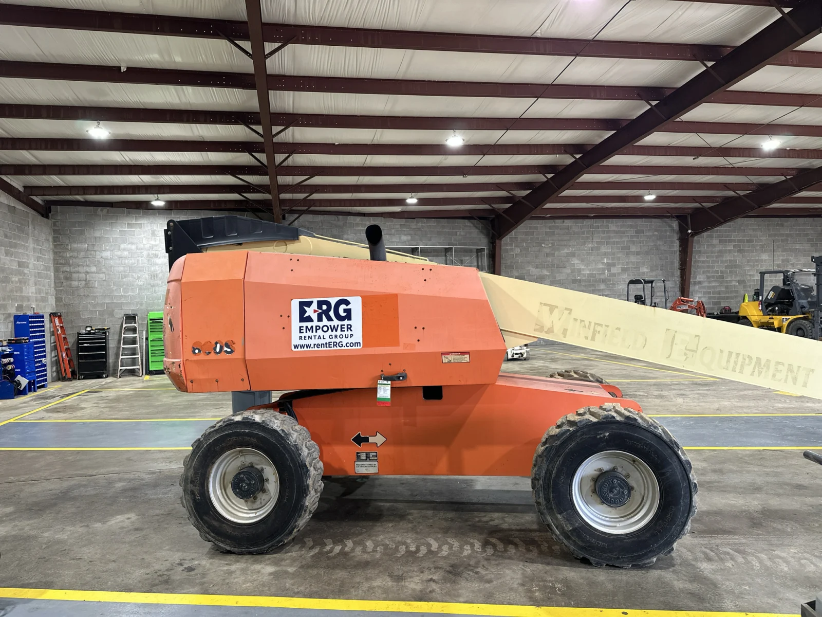 2007 JLG 600S