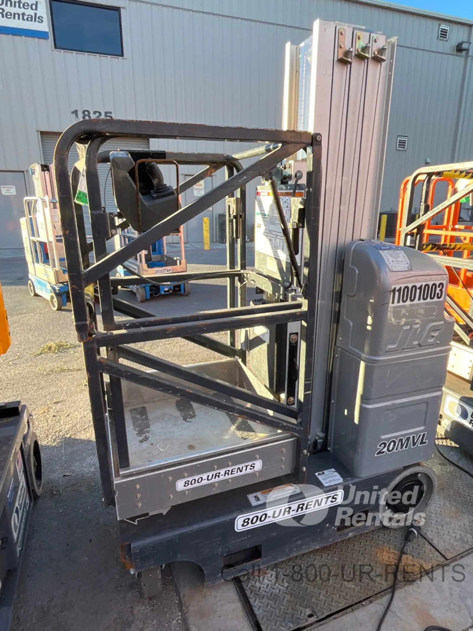2019 JLG 20MVL Self-Propelled One-Person