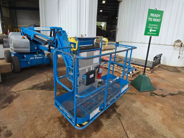 2017 Genie Z-45/25J DC Articulating