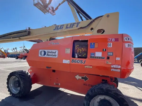 2017 JLG 860SJ